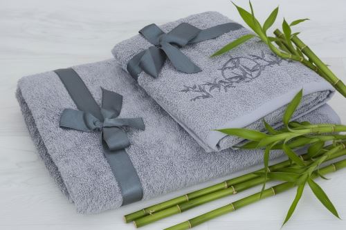 Törölköző és fürdőlepedő szett LUNO világos szürke