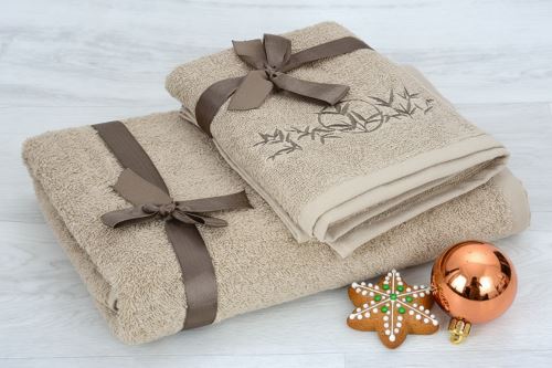 Törölköző és fürdőlepedő szett LUNO bézs